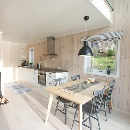 In Lofoten With Spectacular View Сasa de vacaciones Ballstad